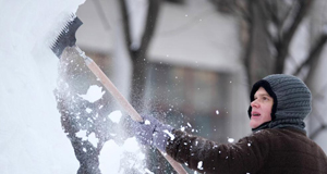 第十六届国际大学生雪雕大赛