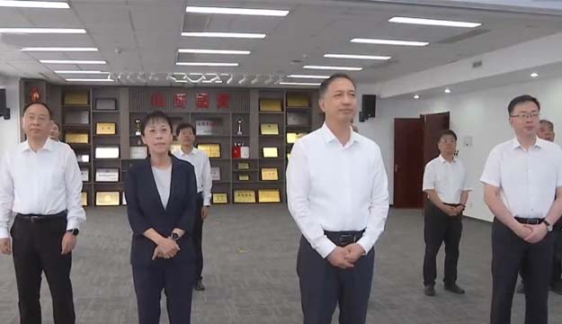 卢东亮在省国资委、山西焦煤集团调研