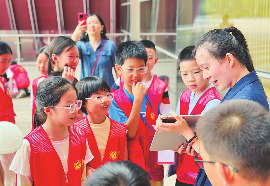 近日，太原市推出各类研学、托管活动，让孩子们在假期中游有所乐、学有所获。