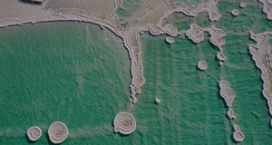 �������Q