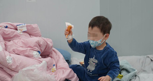 �W���{��迵��|�̪��ͬ�